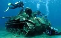 Diver on M40 tank