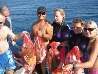 Divers with trash