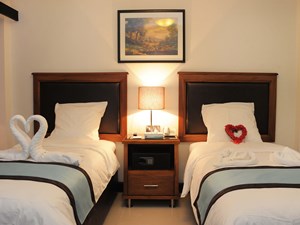 Al Ra'ed Hotel Suites