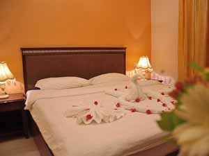 King size bed