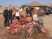 Clean up team