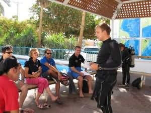 Briefing for pool