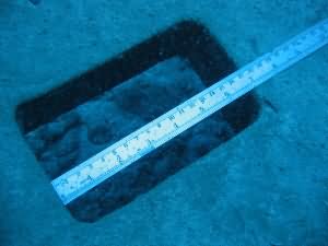 Lifting hole size