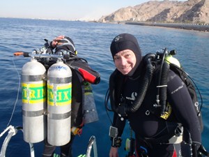 Tec divers on swim platform