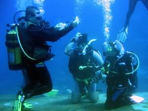 Underwater wedding