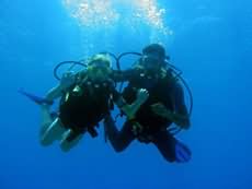 Mohammed taking try dive