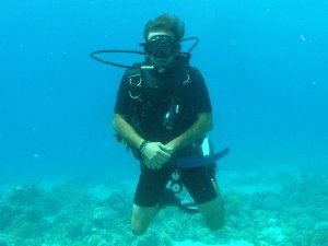 Sharaf underwater