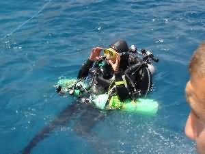 surface rest for 131m Dive in Aqaba