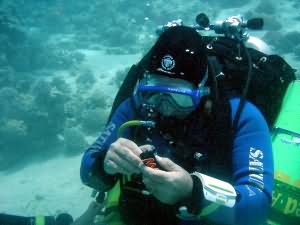 eating Mars bars on 131m Dive in Aqaba