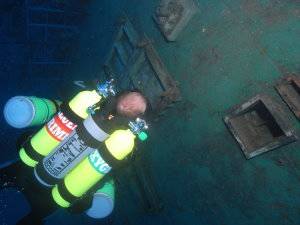 Trmix CCR diver on the Shorouk