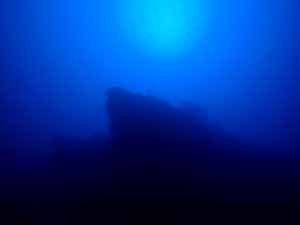 Deep water pinnacle