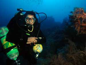 Technical Diver on wall