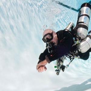 Sidemount Diver